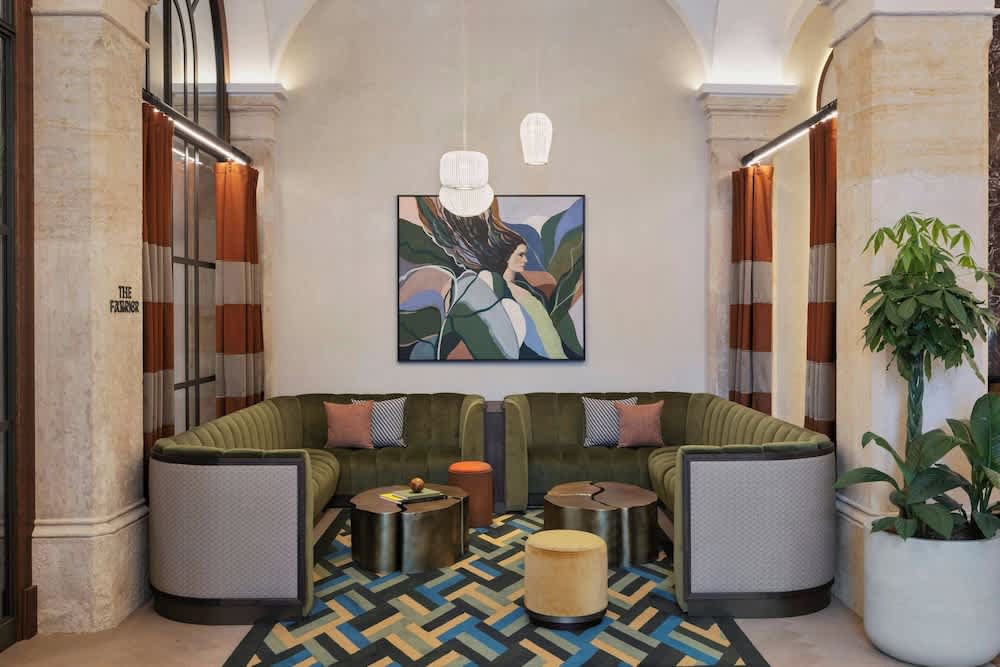 Imperial Riding School, Autograph Collection 4