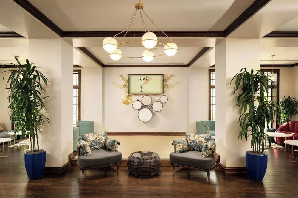 Fenway Hotel, Autograph Collection 2
