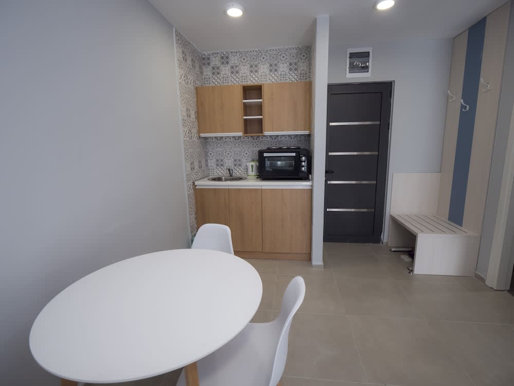 Hotel SPICH Biserna Obala anj, anj | Best deals | lastminute.com