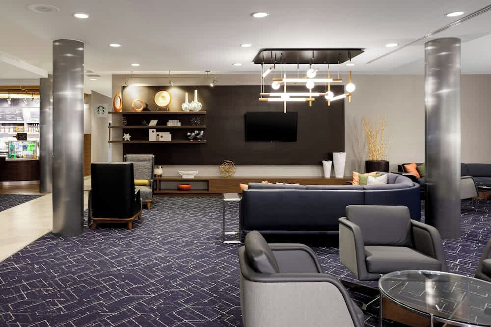 Courtyard by Marriott Boone 2