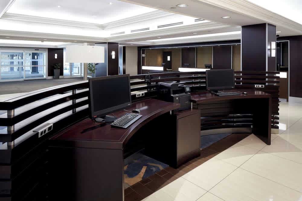 Sheraton Montreal Airport Hotel 3