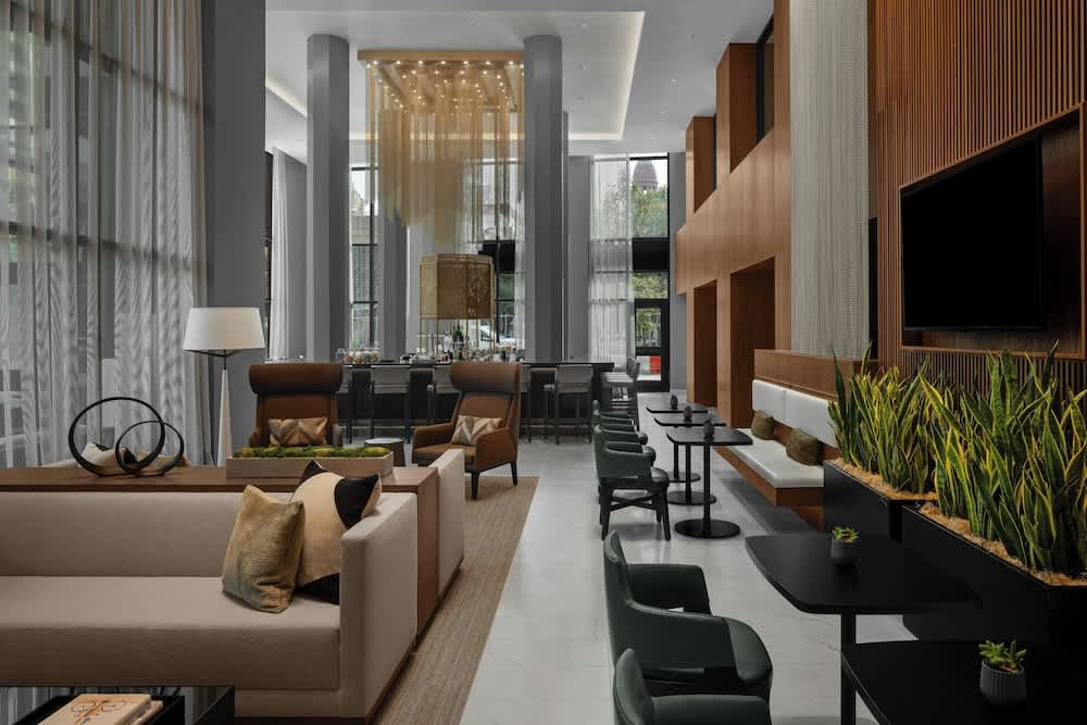 AC Hotel by Marriott San Antonio Riverwalk 2