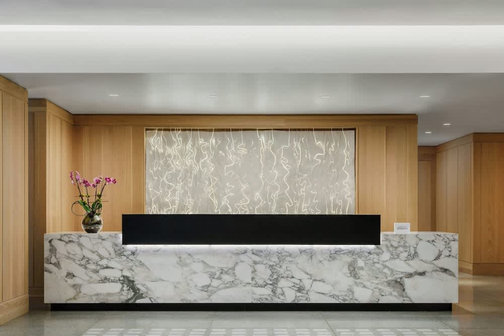 AC Hotel by Marriott Bethesda Downtown 2
