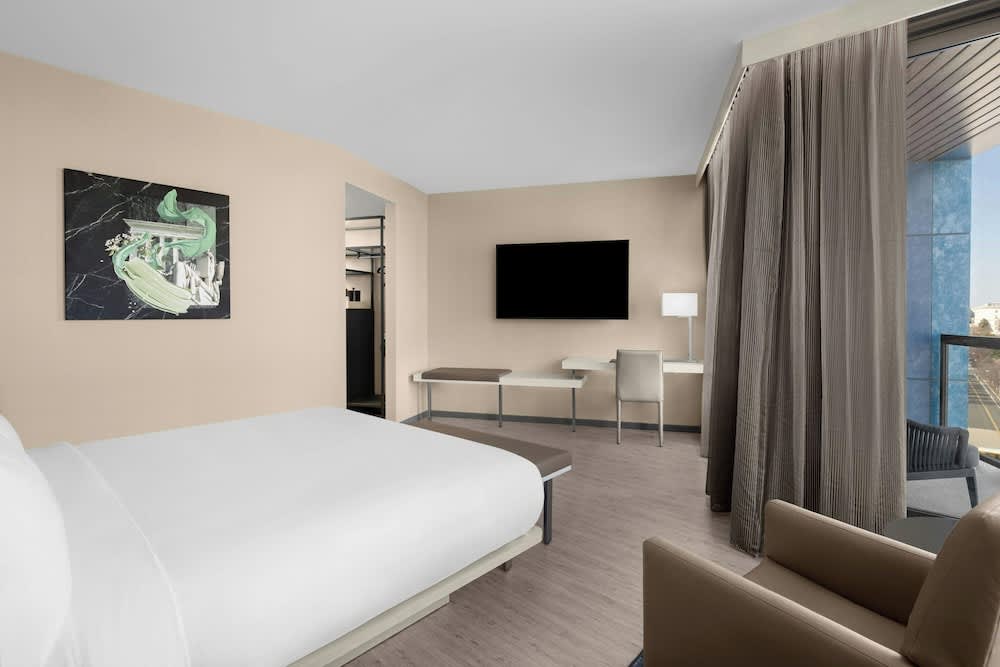 AC Hotel by Marriott Washington DC Capitol Hill Navy Yard 5