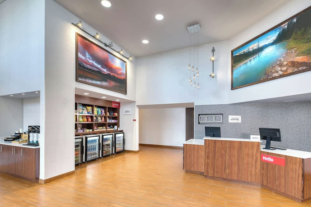TownePlace Suites by Marriott Red Deer 2