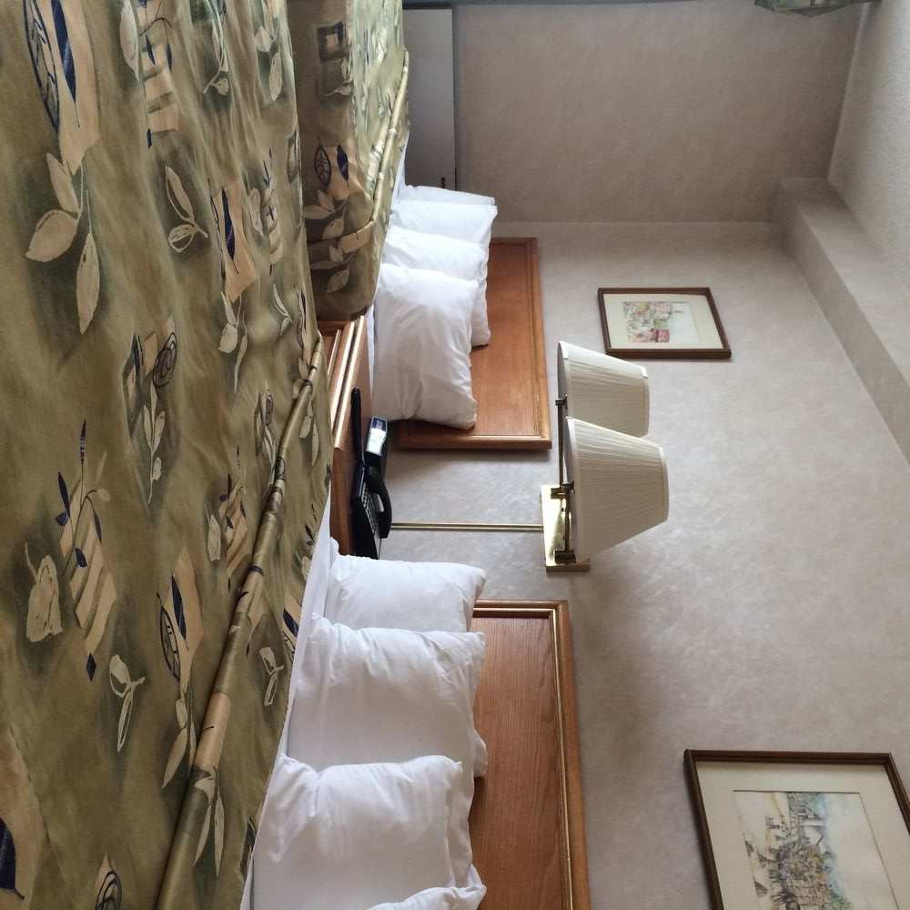 Four Points By Sheraton Toronto Airport East 2