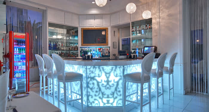 RED SOUTH BEACH HOTEL 5