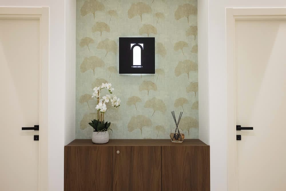 Nora's Suites 2