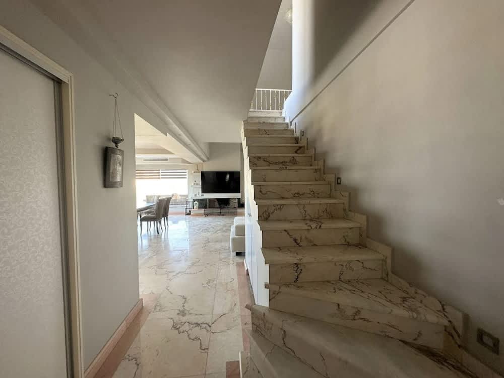 Glyfada 4BDR Penthouse Gia 1