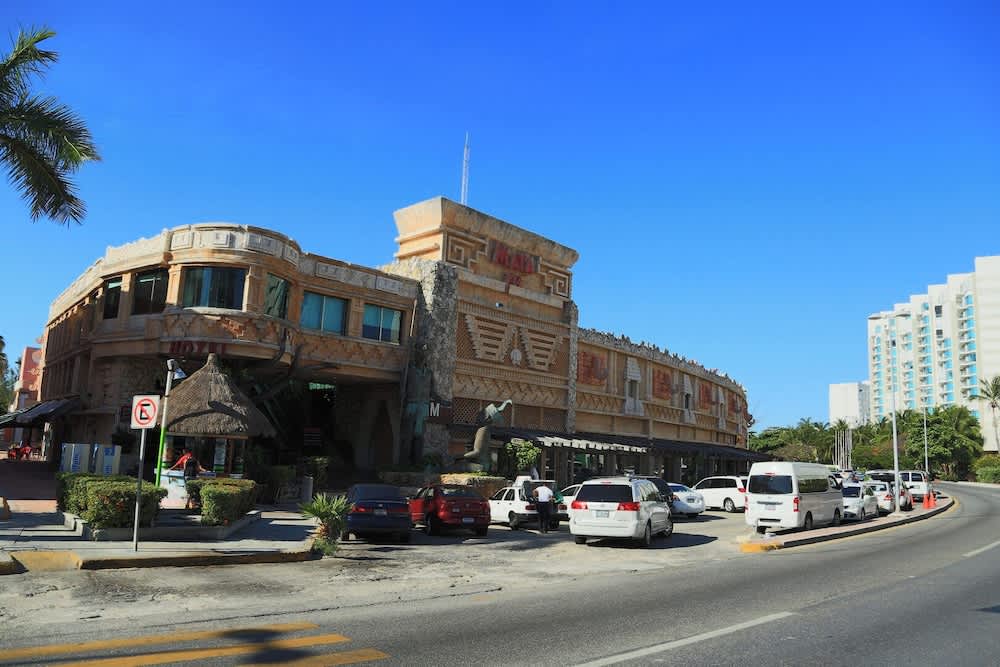 Essenzia de Cancun 1