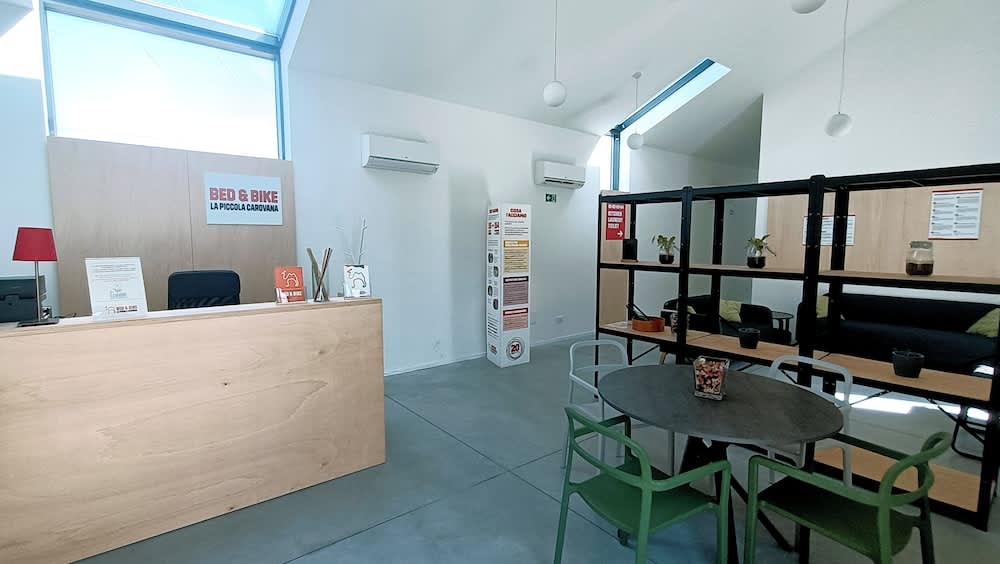 Bed & Bike Hostel 1