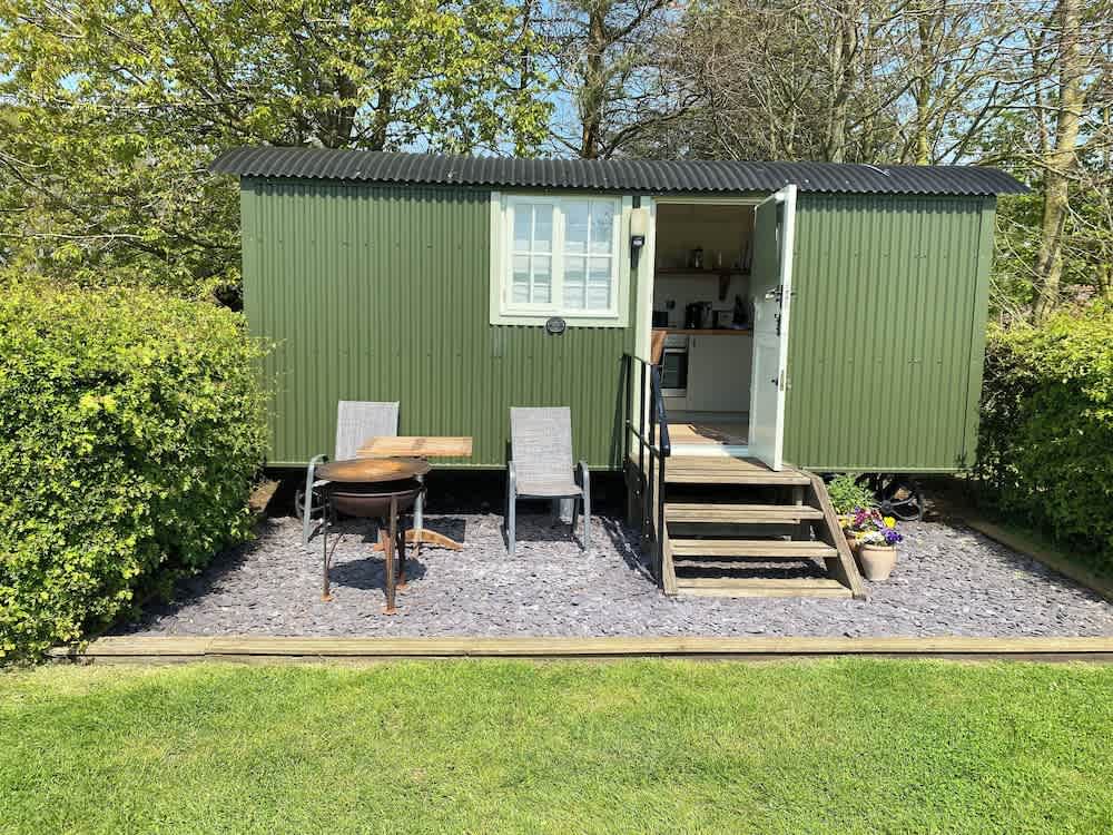 Dawn Chorus Holidays 1