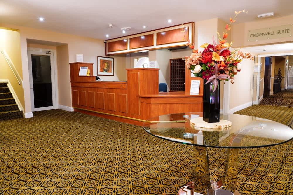 Gomersal Park Hotel & Bazaar Spa 2