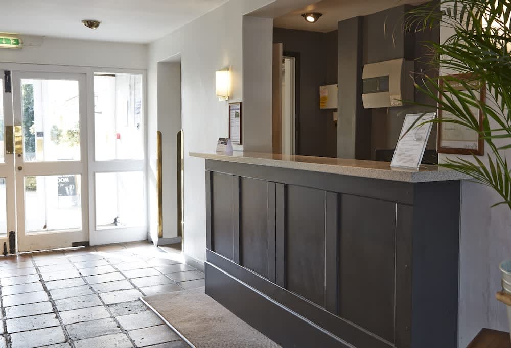 White Hart Hotel by Greene King Inns 2