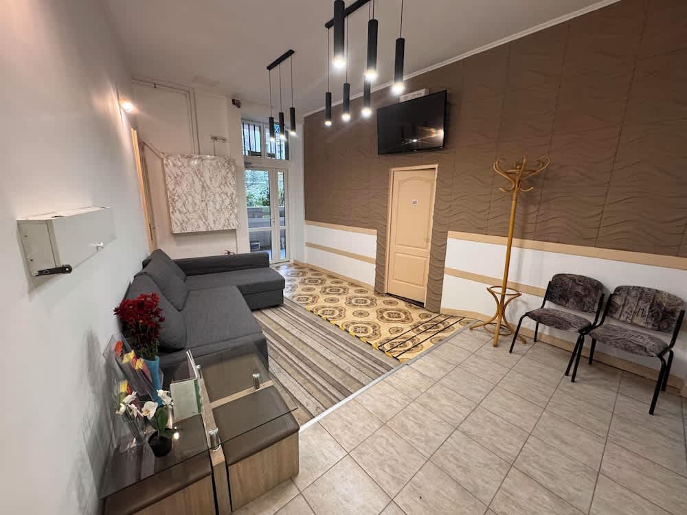 Omega Guesthouse Budapest 4