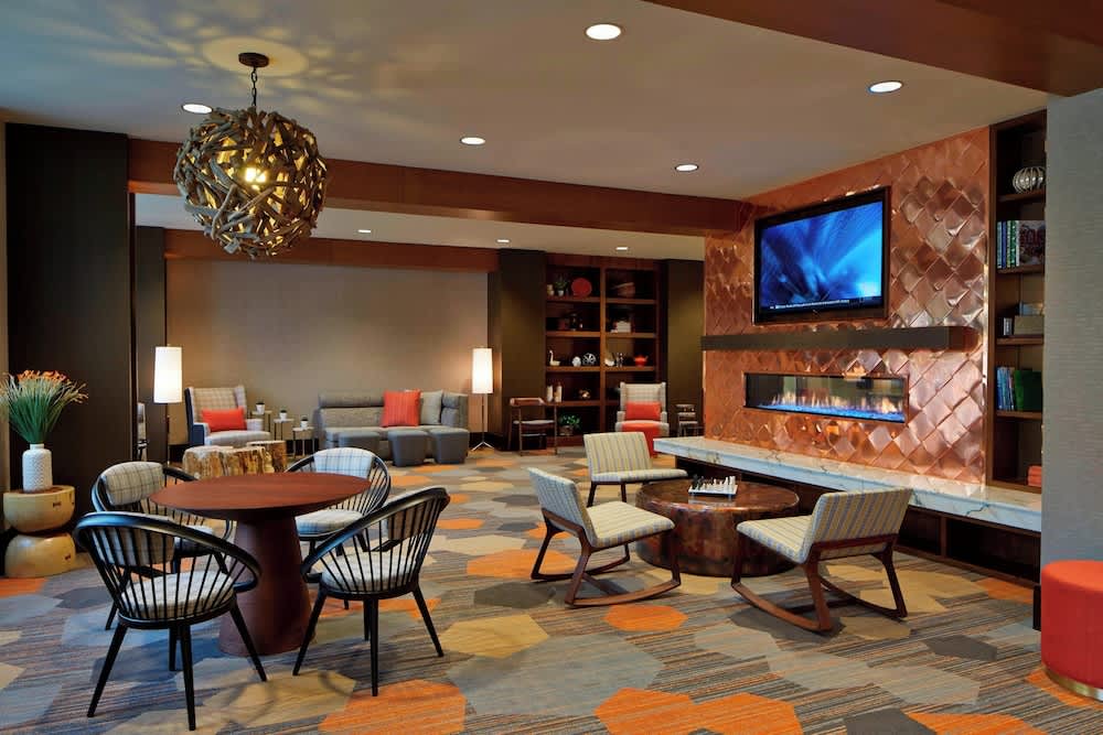Courtyard by Marriott Lake George 2