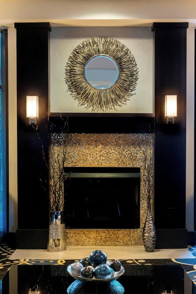 Courtyard Worcester 3