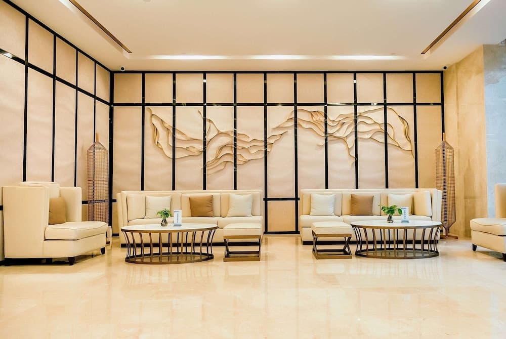 Days Inn by Wyndham Business Place Sichuan Bazhong 1