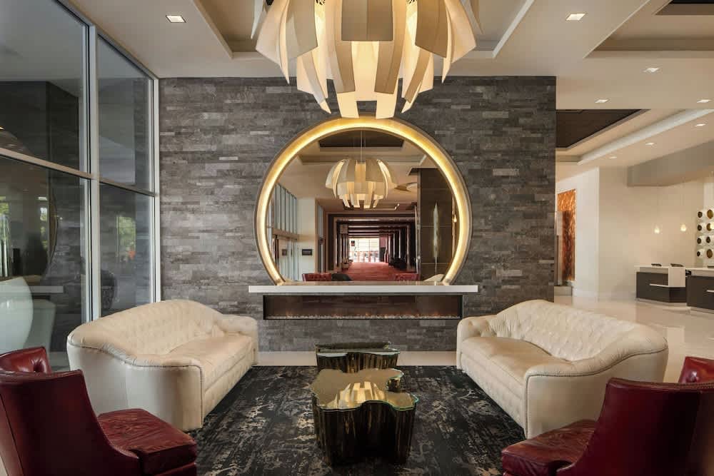 The Davenport Grand, Autograph Collection 2