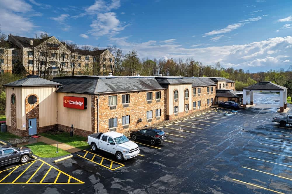 Econo Lodge Cleveland Southeast - Kent 1