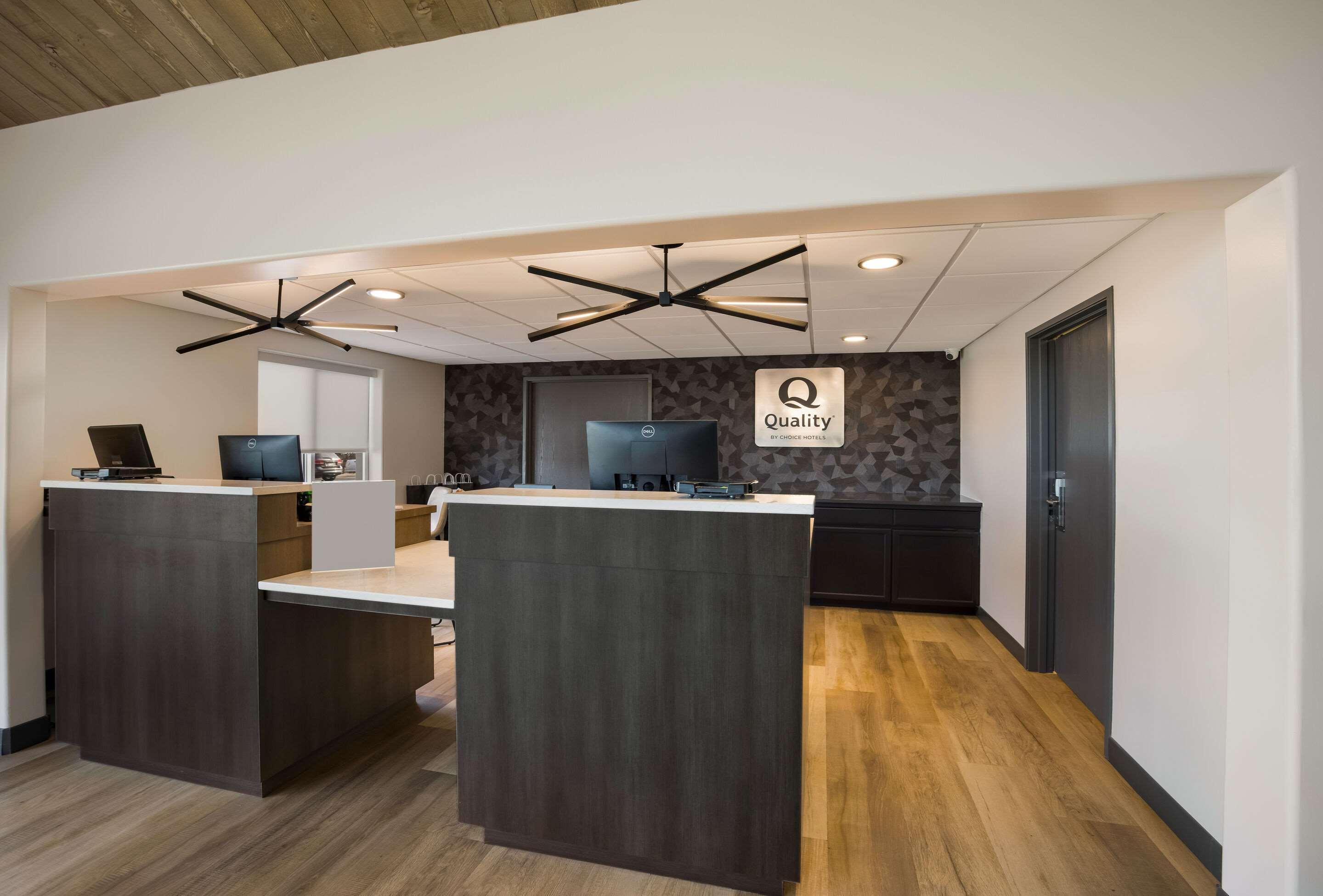 Quality Inn Suites Castle Rock Sw Denver 5