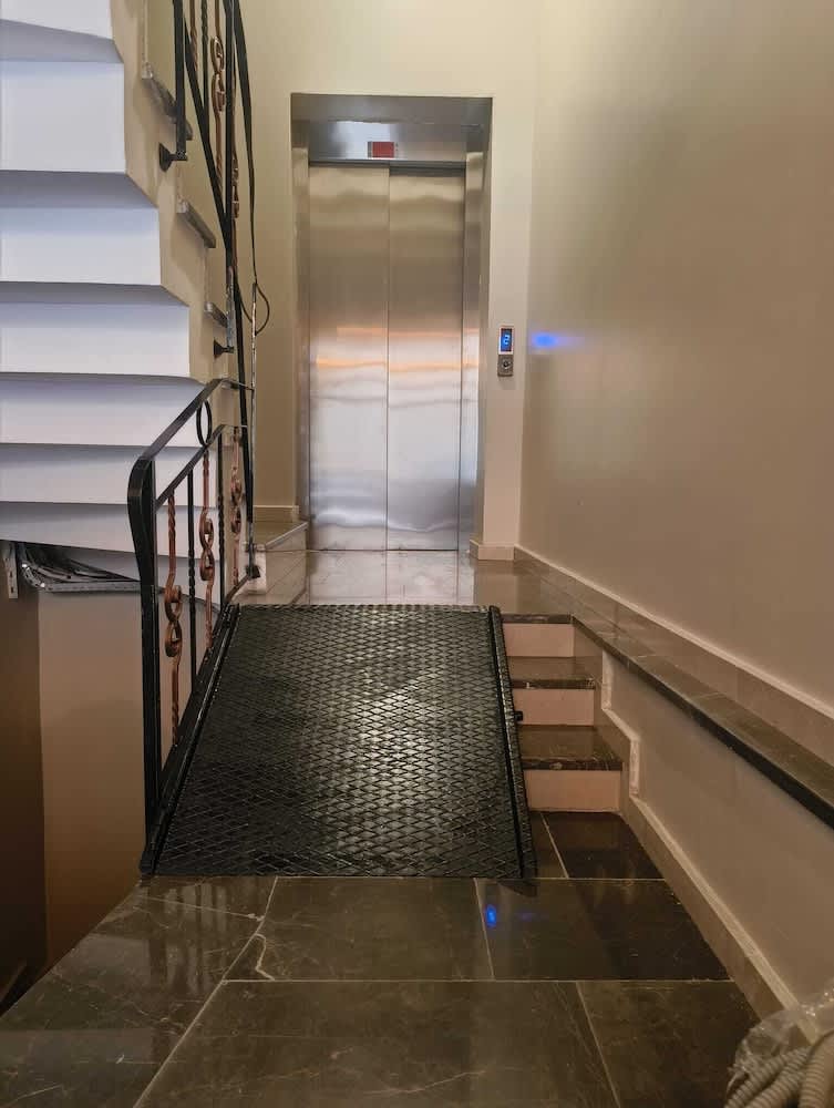 Hotel Majestik 1