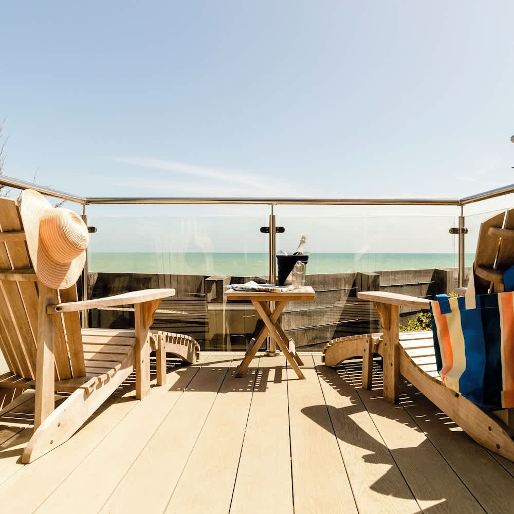 Beach Hut Suites 1