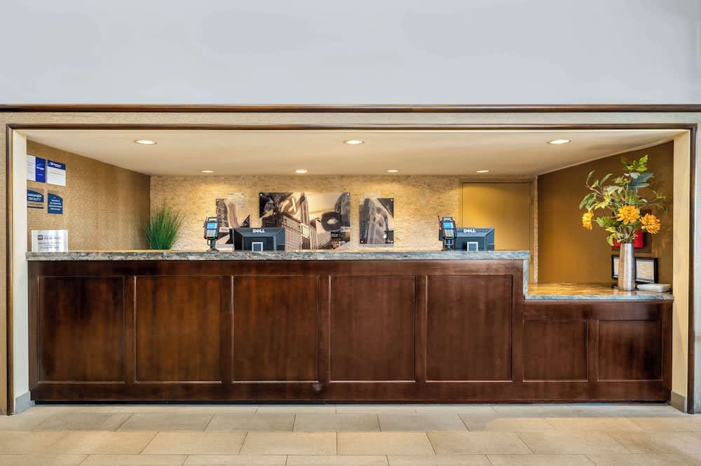 Best Western Chicago - Downers Grove 3