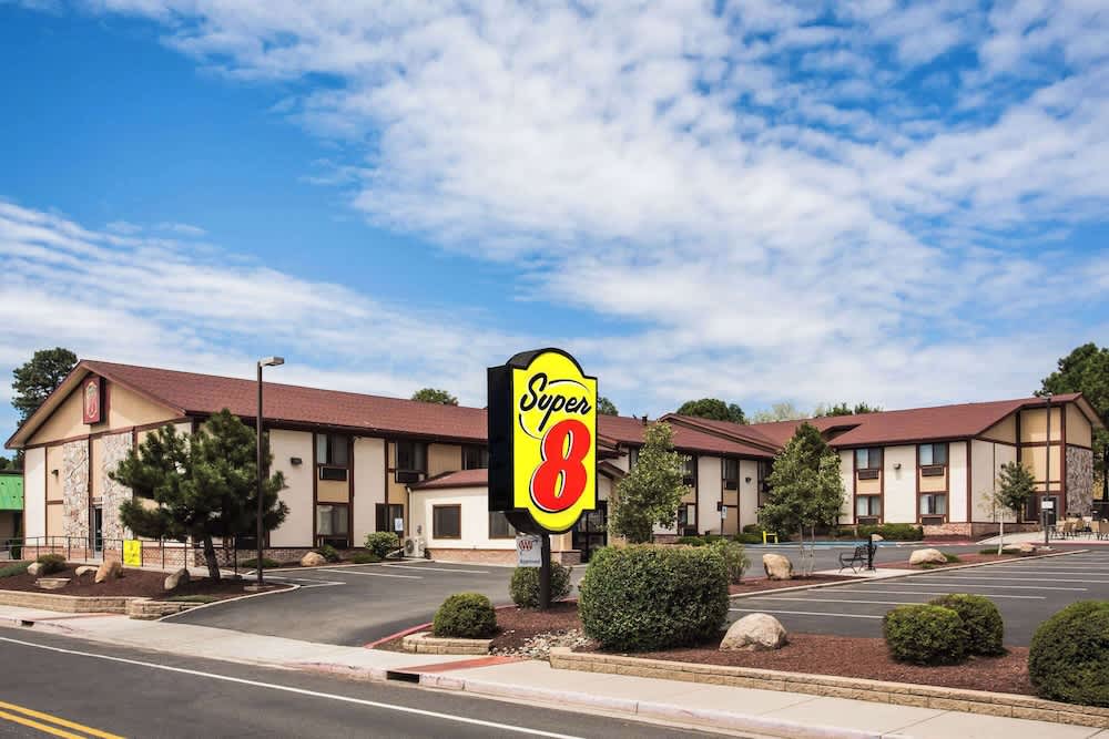 Super 8 by Wyndham Flagstaff 1