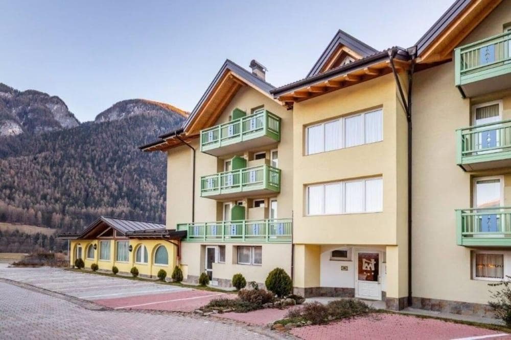 Hotel Monclassico 1