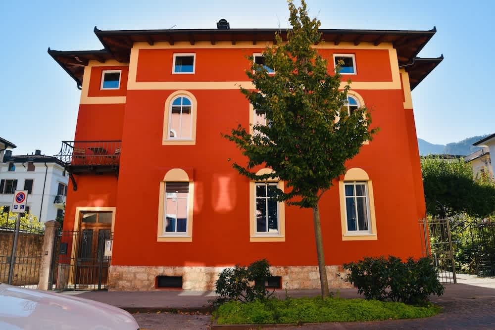 Nine Rooms Apartment 1