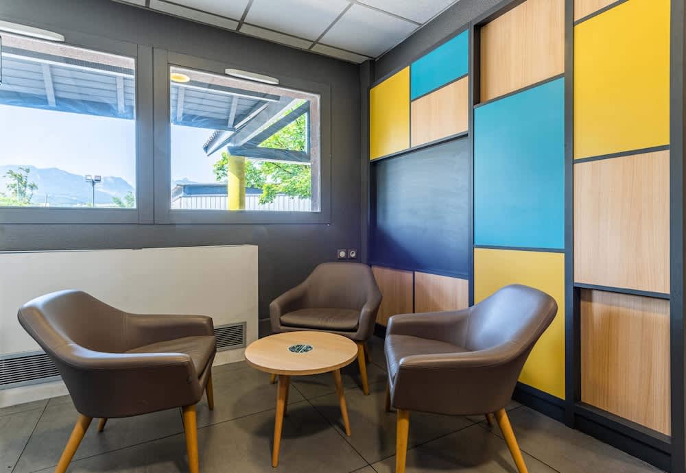 B&B HOTEL CHAMBERY La Cassine 5