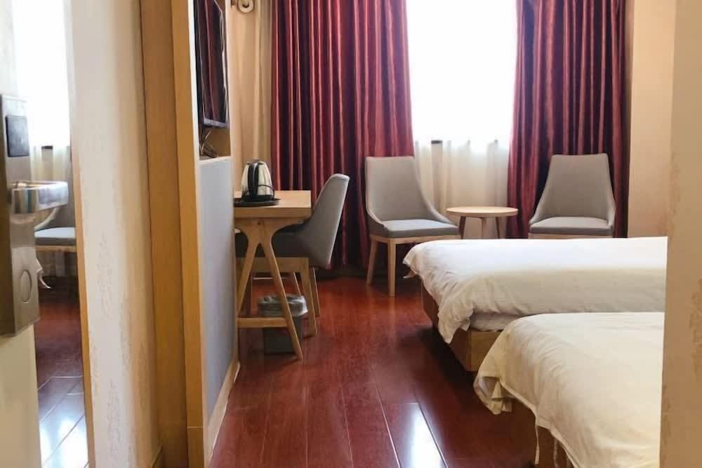 Super 8 Hotel (Shanghai Wujiaochang) 1