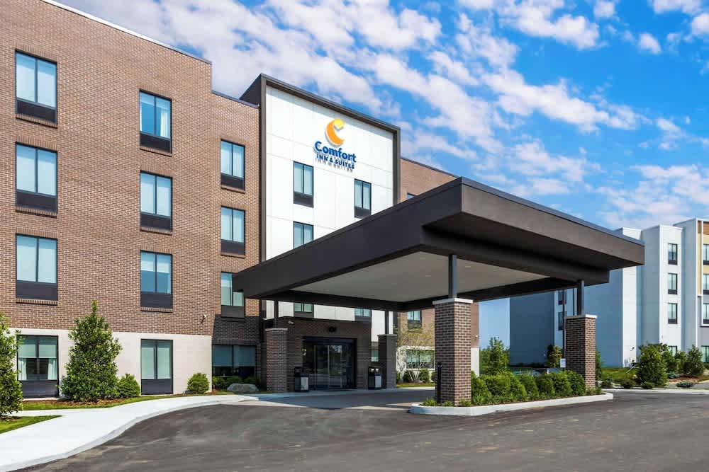 Comfort Inn & Suites Gallatin - Nashville Metro 1