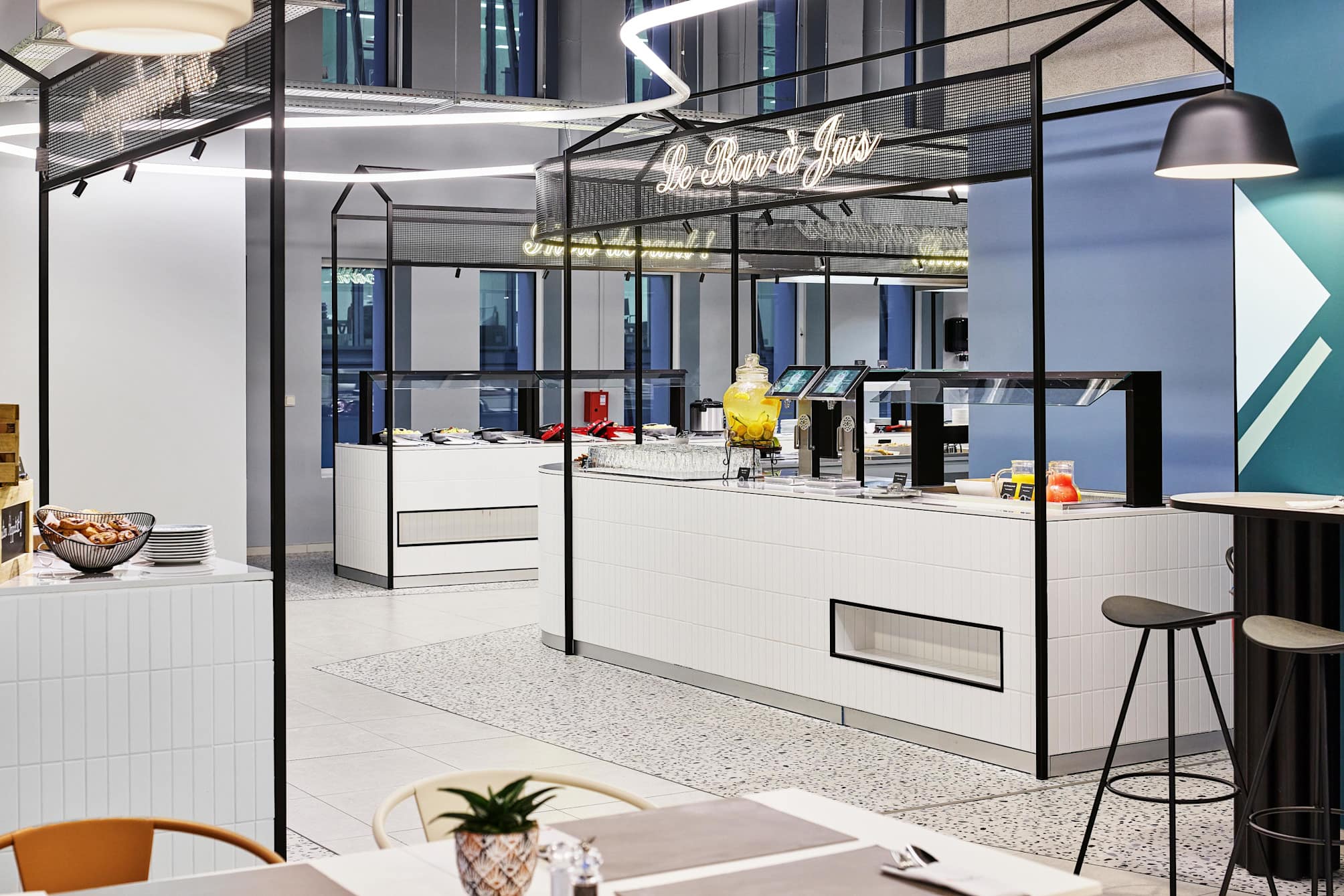 H4 Hotel Wyndham Paris Pleyel Resort 2