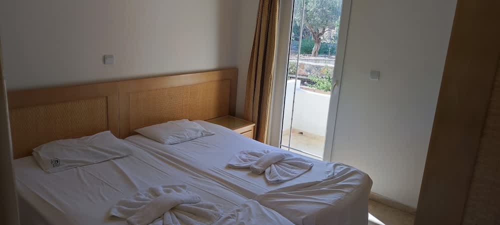 Evi Studios & Apartments Pefkos 2