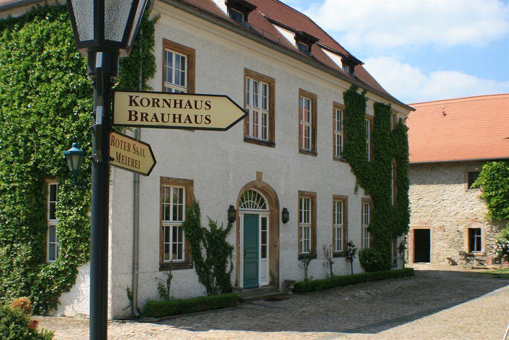 Hotel Burg Wanzleben 2
