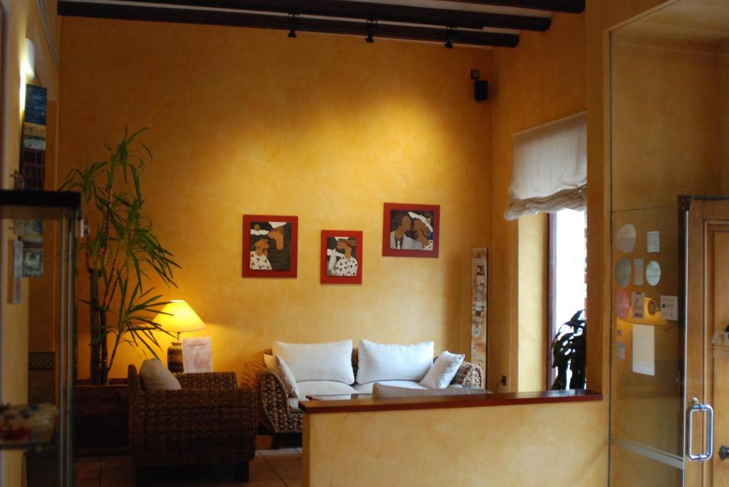 L'Agora Hotel 5