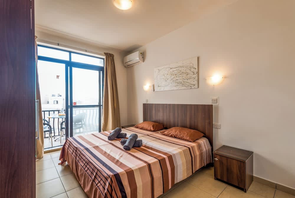 Seashells Apartment with sea view terrace with romantic sunsets 2