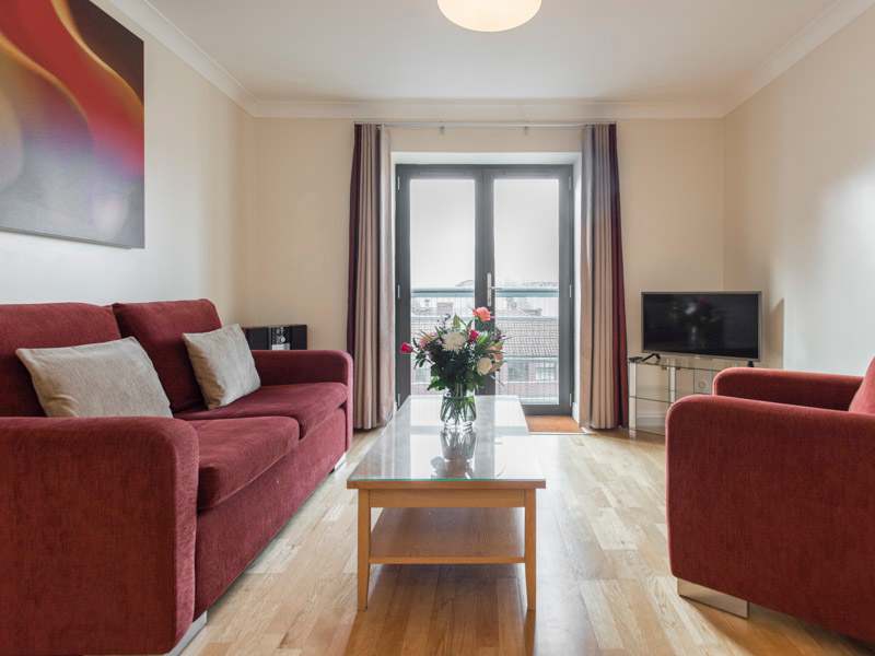 PREMIER SUITES Bristol Redcliffe 2