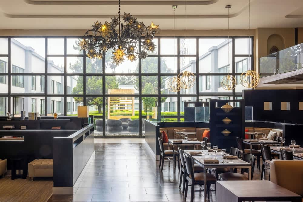 Courtyard Toluca Airport 2