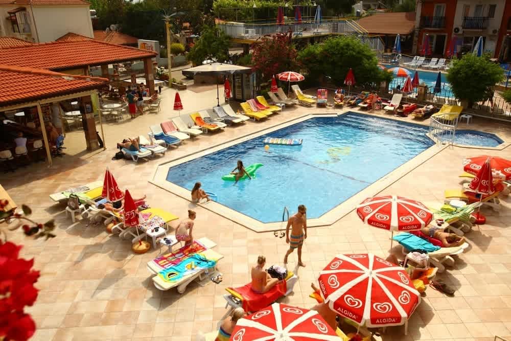 Turk Hotel 1