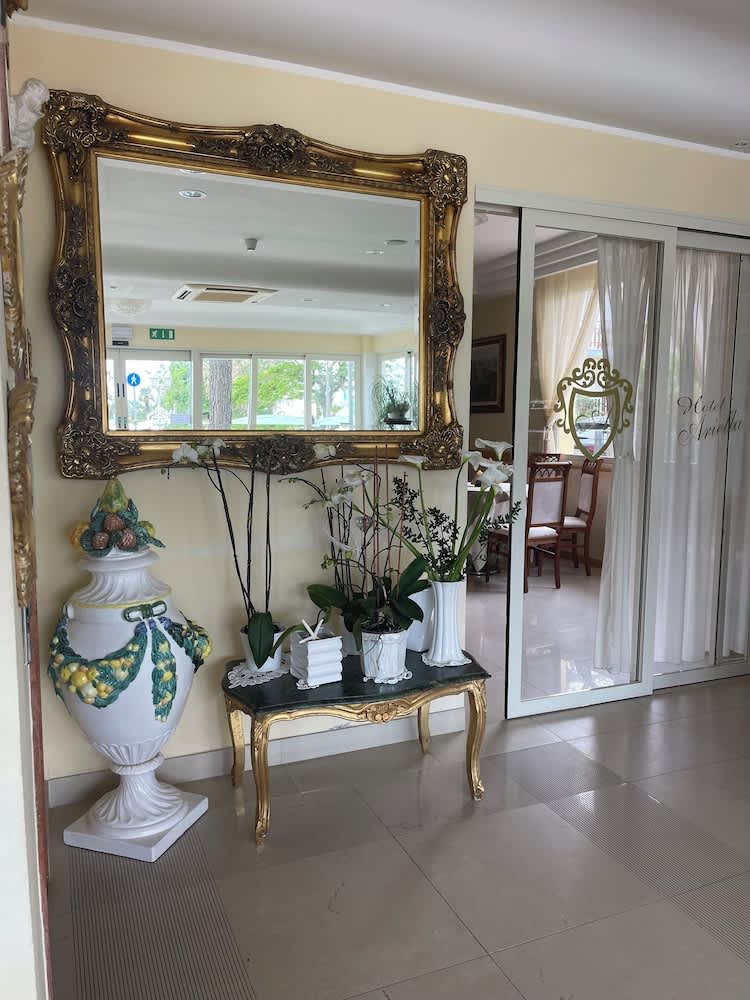 Hotel Ariella 2