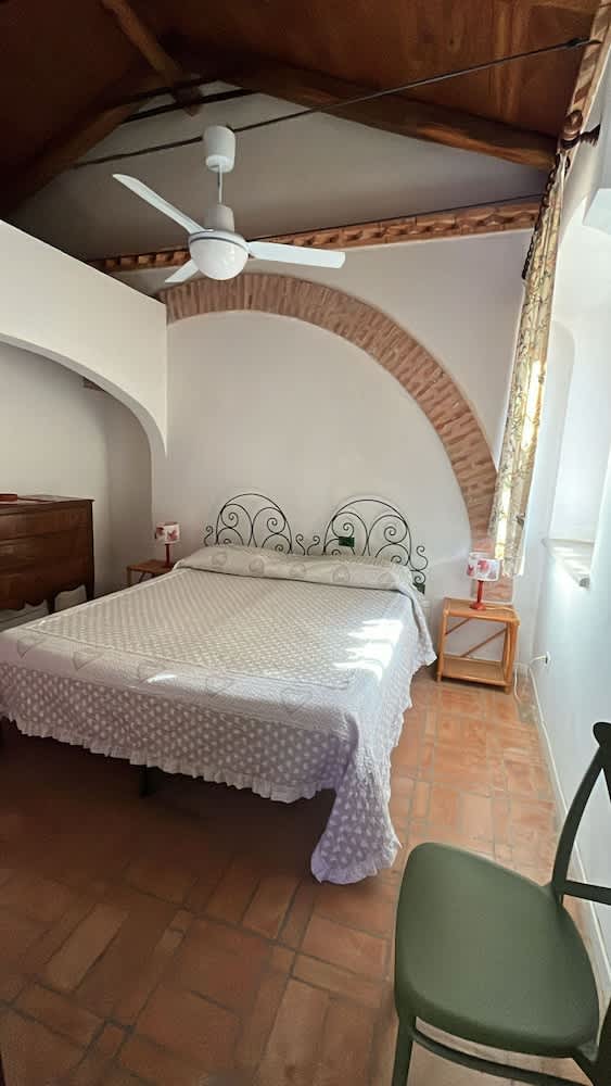 agriturismo borgo piazza 4