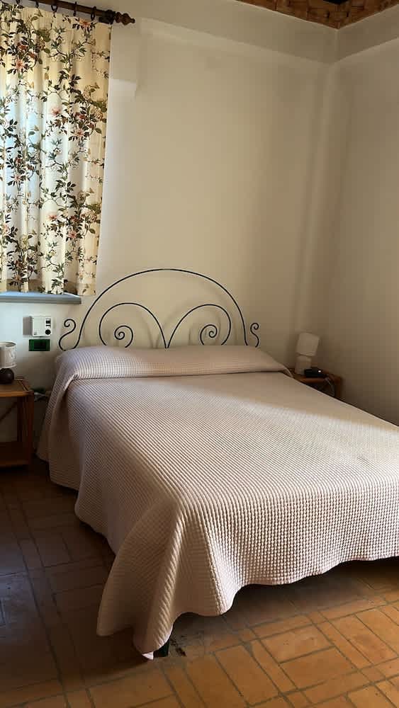 agriturismo borgo piazza 5