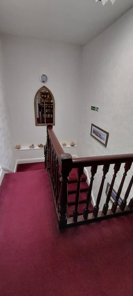 Glenavon Guest House 1
