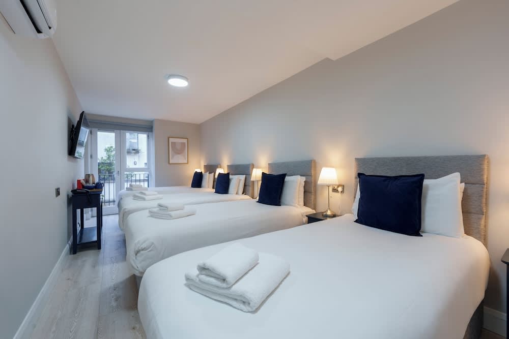 The Temple Bar Lane 2