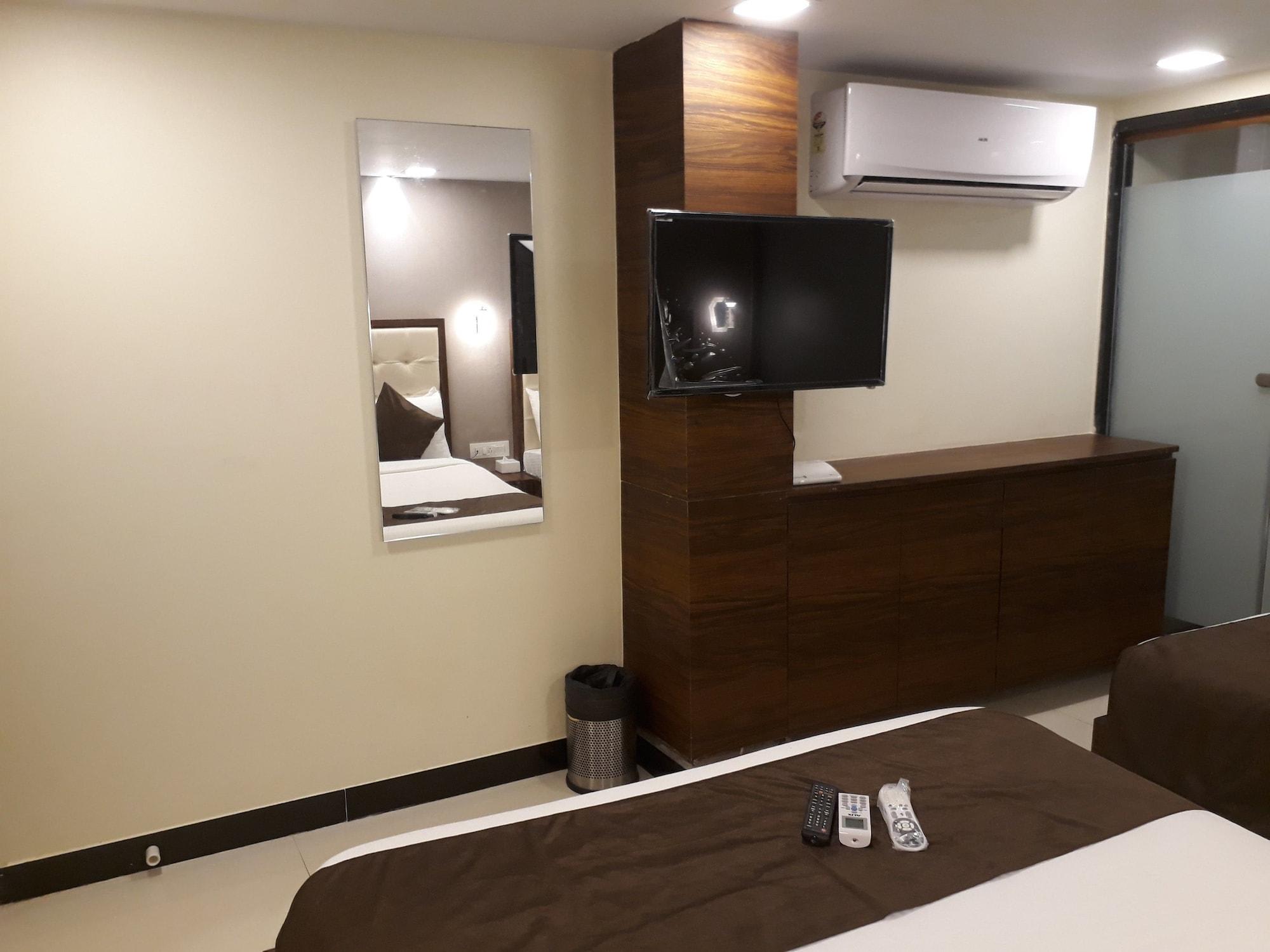 Garden Creek Residency - Near to Mumbai International Airport 1