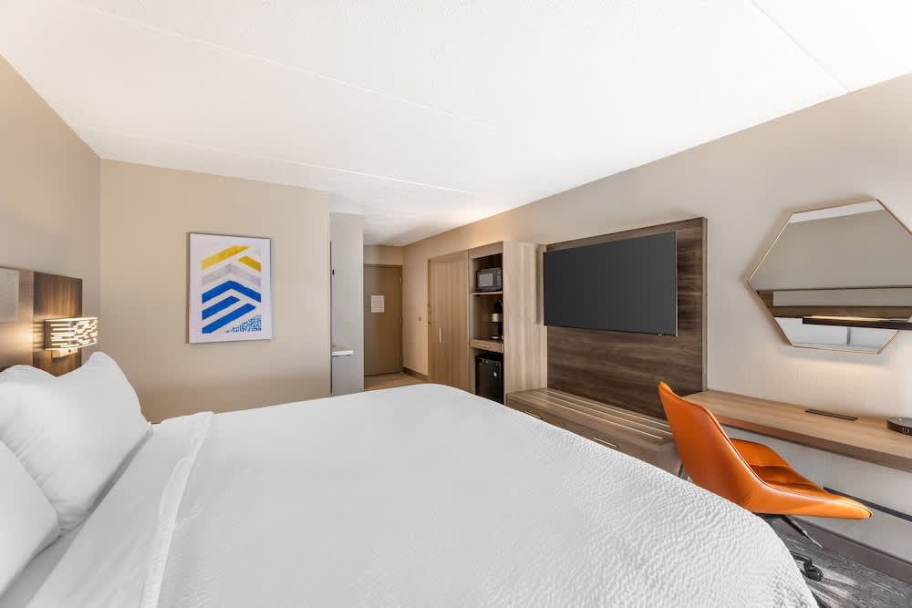 Holiday Inn Express Crestwood by IHG 5