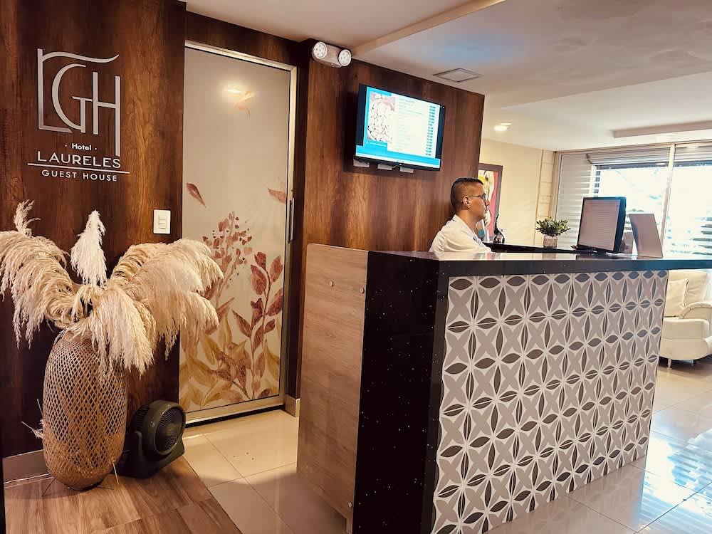 Laureles Guest House LGH Hotel 2